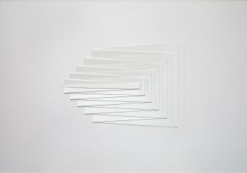 Franz Riedl, Schichtung, Papierrelief, Karton geschnitten, 71 x 101 cm, 2022